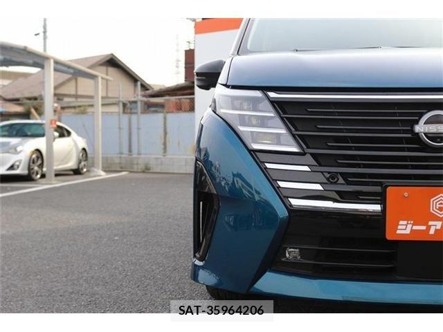 Nissan SERENA 2023-05 7502725-23