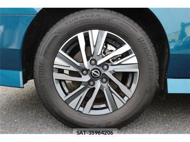 Nissan SERENA 2023-05 7502725-27