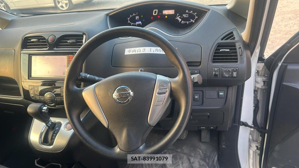 Nissan SERENA 2015 6778933-13