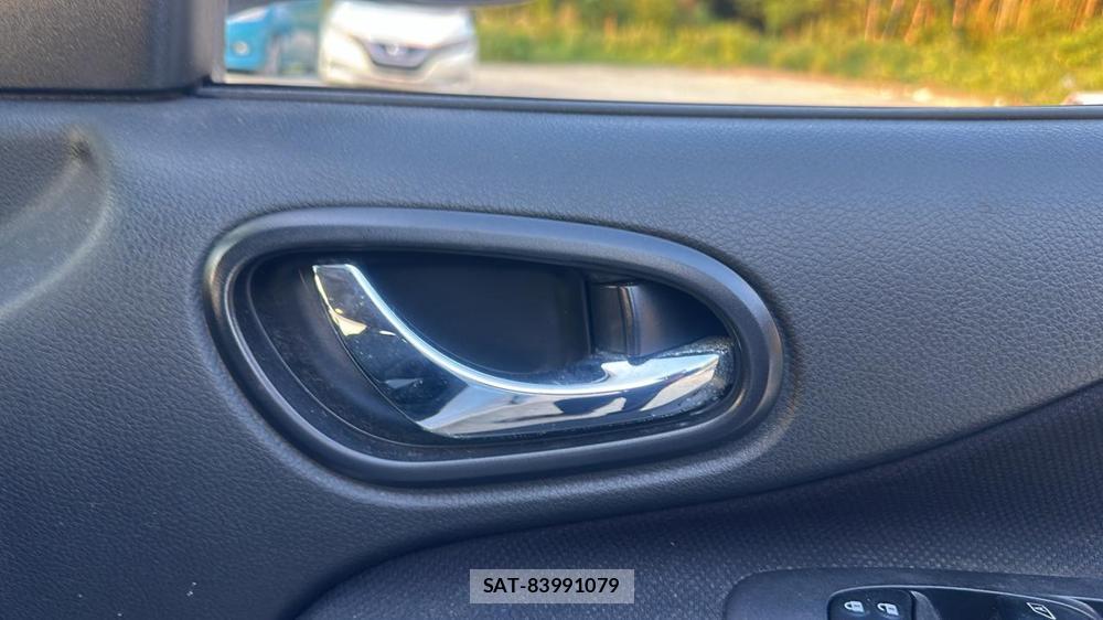 Nissan SERENA 2015 6778933-19
