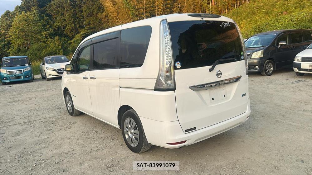Nissan SERENA 2015 6778933-2