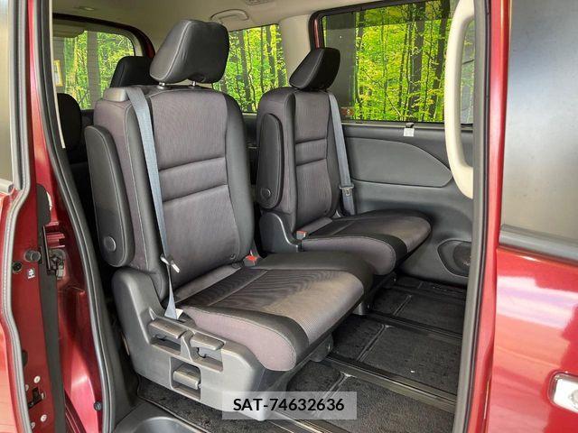 Nissan SERENA 2018-11 7562800-9