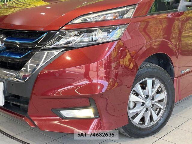 Nissan SERENA 2018-11 7562800-12