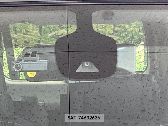 Nissan SERENA 2018-11 7562800-2