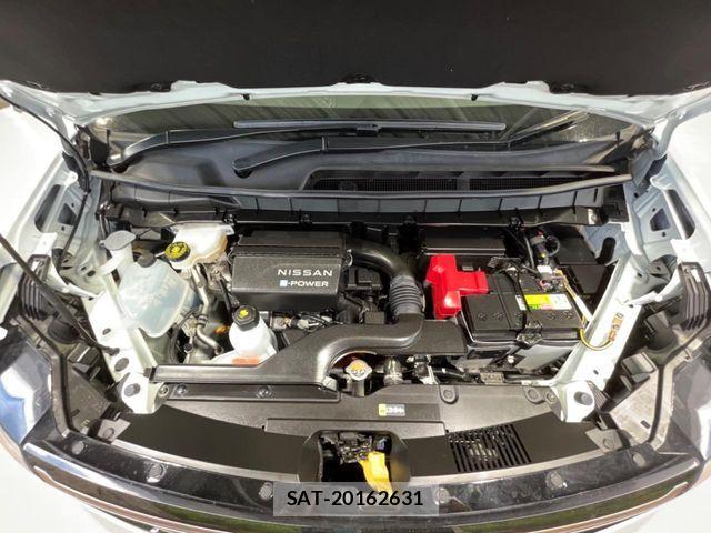 Nissan SERENA 2023-09 7562779-17