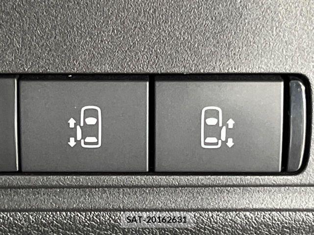 Nissan SERENA 2023-09 7562779-5