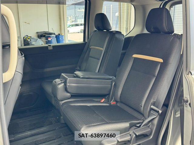 Nissan SERENA 2023-05 7562785-15