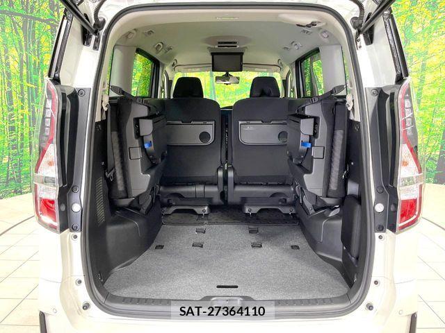 Nissan SERENA 2021-08 7562791-11
