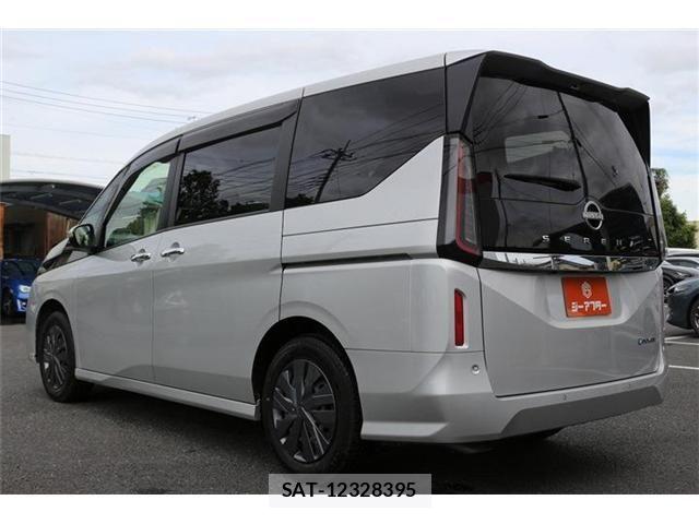 Nissan SERENA 2024-01 7562790-6
