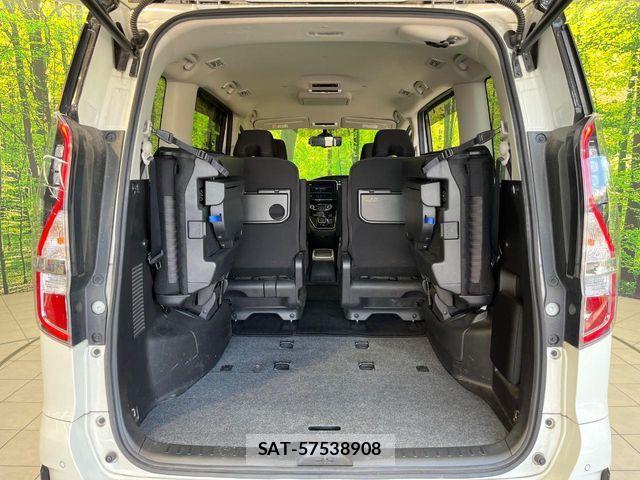 Nissan SERENA 2021-02 7562794-11