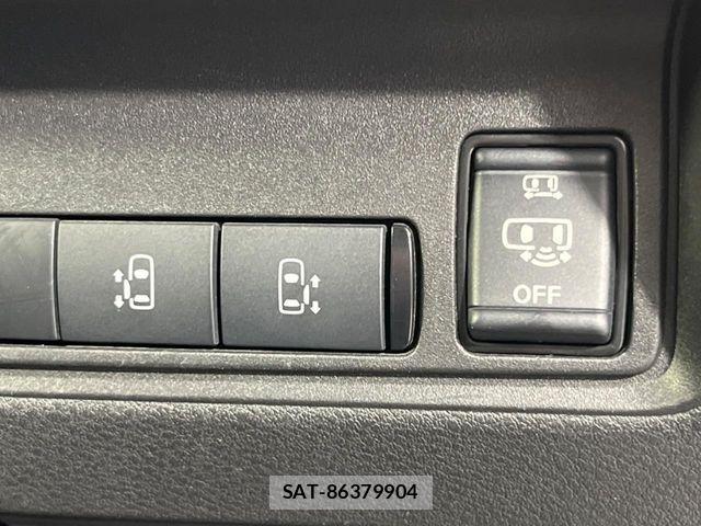 Nissan SERENA 2023-10 7562787-2