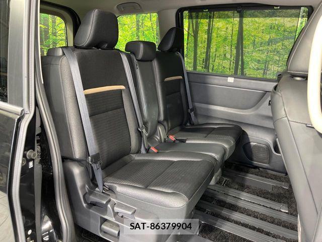 Nissan SERENA 2023-10 7562787-8