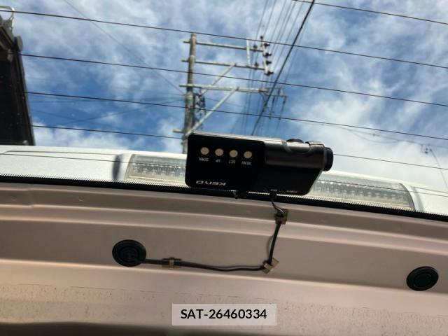 Nissan SERENA 2009-09 7562802-15