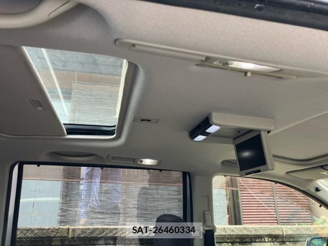 Nissan SERENA 2009-09 7562802-17