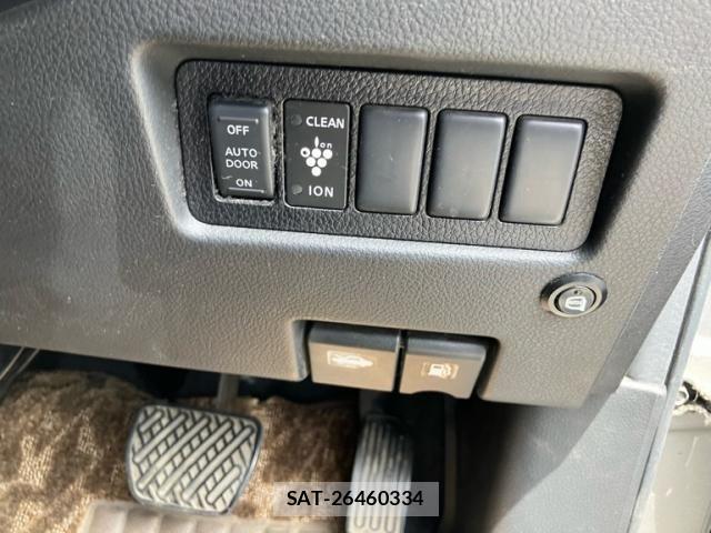 Nissan SERENA 2009-09 7562802-21