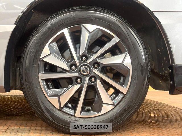 Nissan SERENA 2019-09 7562792-13
