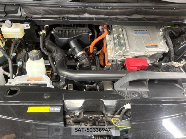 Nissan SERENA 2019-09 7562792-18