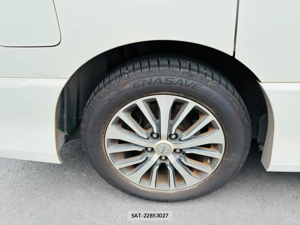 Nissan SERENA 2015-07 7507079-26