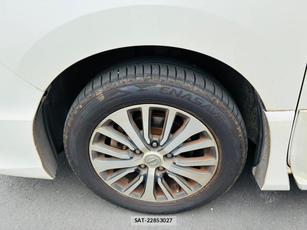 Nissan SERENA 2015-07 7507079-28