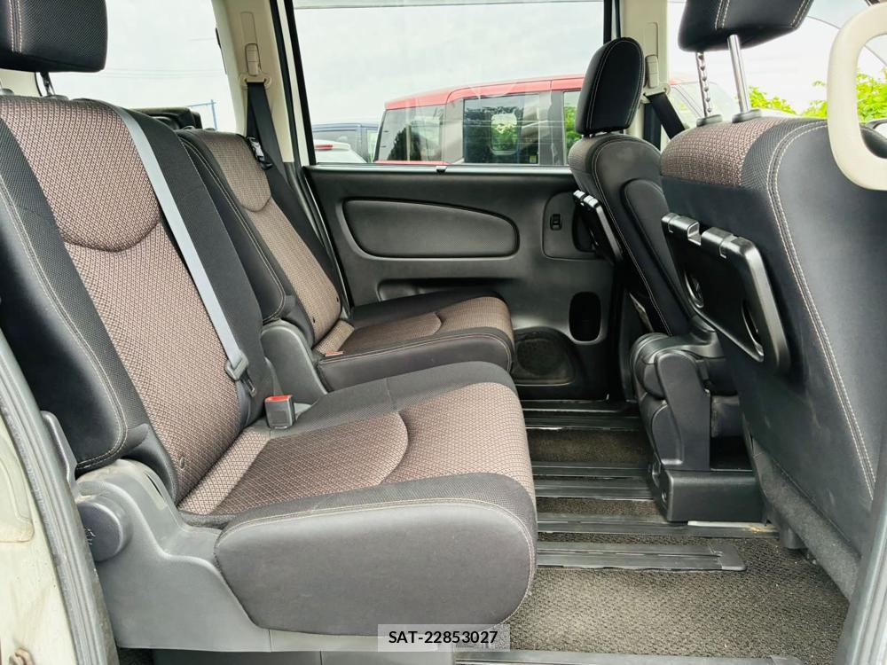 Nissan SERENA 2015-07 7507079-8