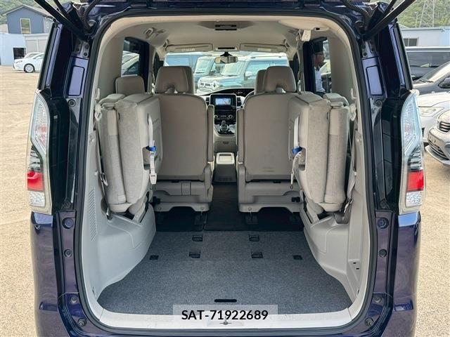 Nissan SERENA 2020-08 7619826-8