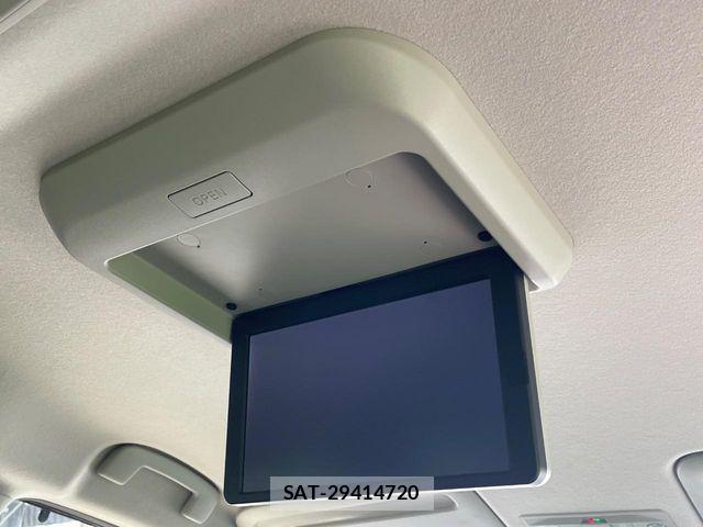 Nissan SERENA 2023-02 7619800-4