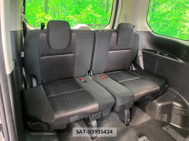 Nissan SERENA 2018-08 7619824-11