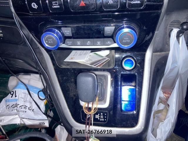 Nissan SERENA 2018-09 7619851-9