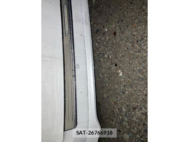 Nissan SERENA 2018-09 7619851-24