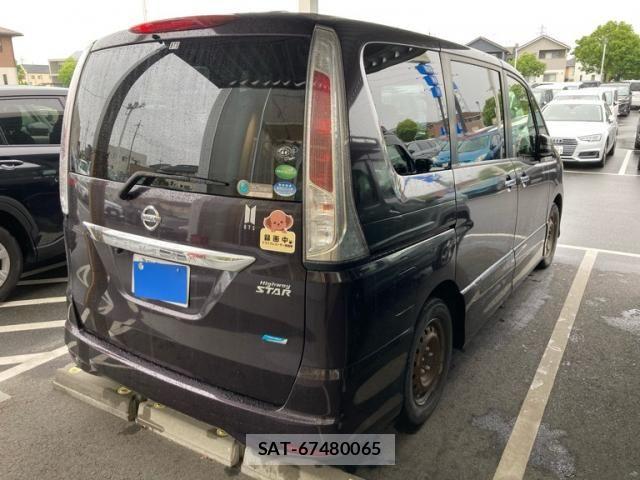 Nissan SERENA 2012-03 7619862-3