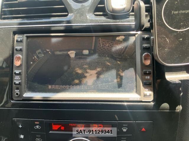 Nissan SERENA 2011-01 7619863-17