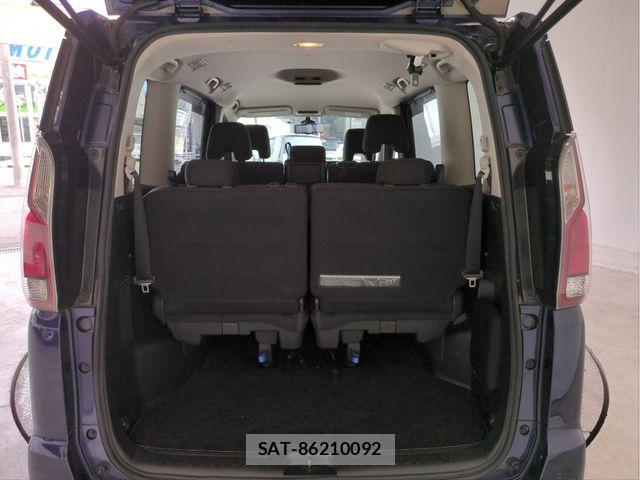 Nissan SERENA 2019-02 7619841-6