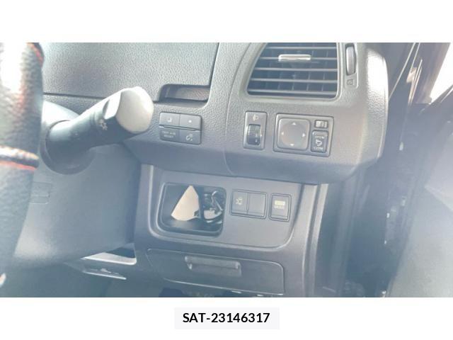 Nissan SERENA 2011-01 7619865-14