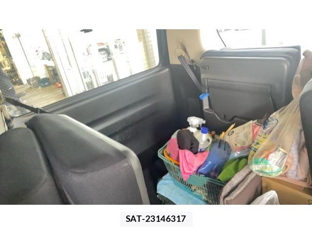 Nissan SERENA 2011-01 7619865-24