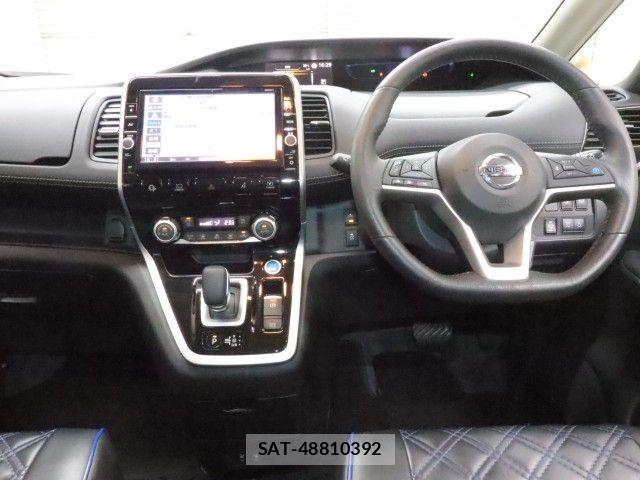 Nissan SERENA 2019-05 7619813-2