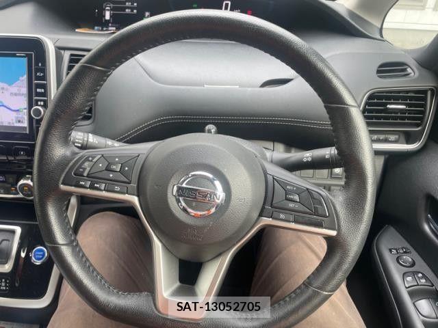 Nissan SERENA 2018-11 7619816-4