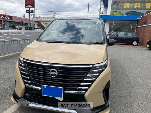 Nissan SERENA 2024-02 7619789-1