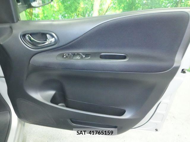 Nissan SERENA 2011-06 7619857-21