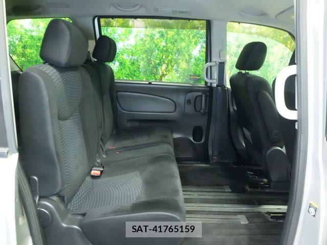 Nissan SERENA 2011-06 7619857-25