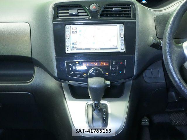 Nissan SERENA 2011-06 7619857-8