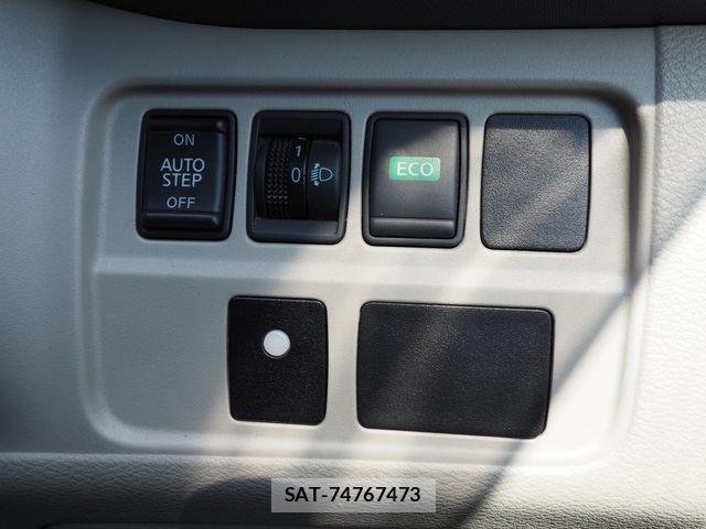 Nissan SERENA 2016-12 7619853-10