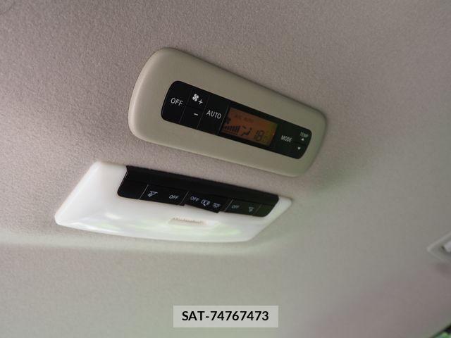 Nissan SERENA 2016-12 7619853-13