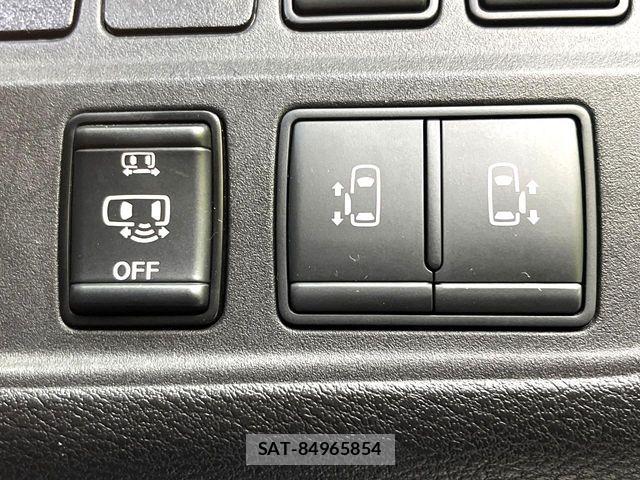 Nissan SERENA 2018-08 7619839-2