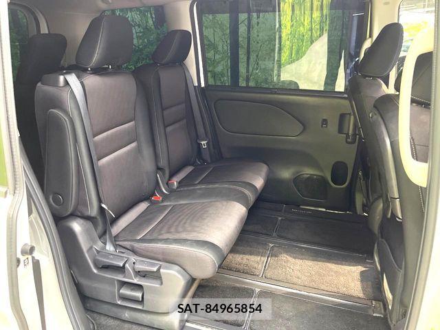 Nissan SERENA 2018-08 7619839-8