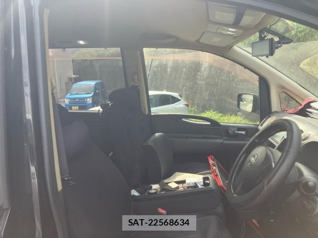 Nissan SERENA 2005-10 7619864-20