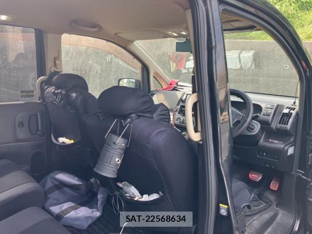 Nissan SERENA 2005-10 7619864-21