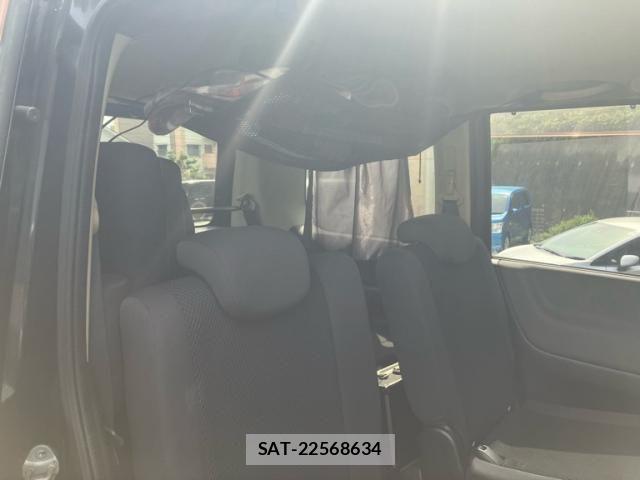 Nissan SERENA 2005-10 7619864-22