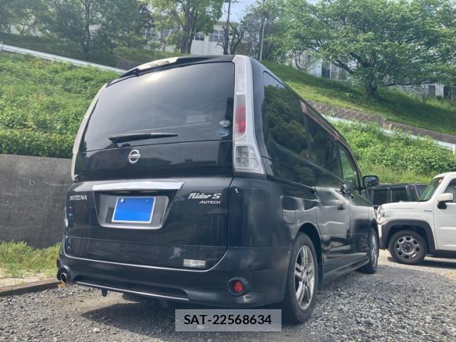 Nissan SERENA 2005-10 7619864-3