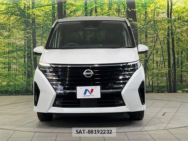 Nissan SERENA 2023-04 7619797-13