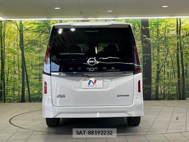 Nissan SERENA 2023-04 7619797-14